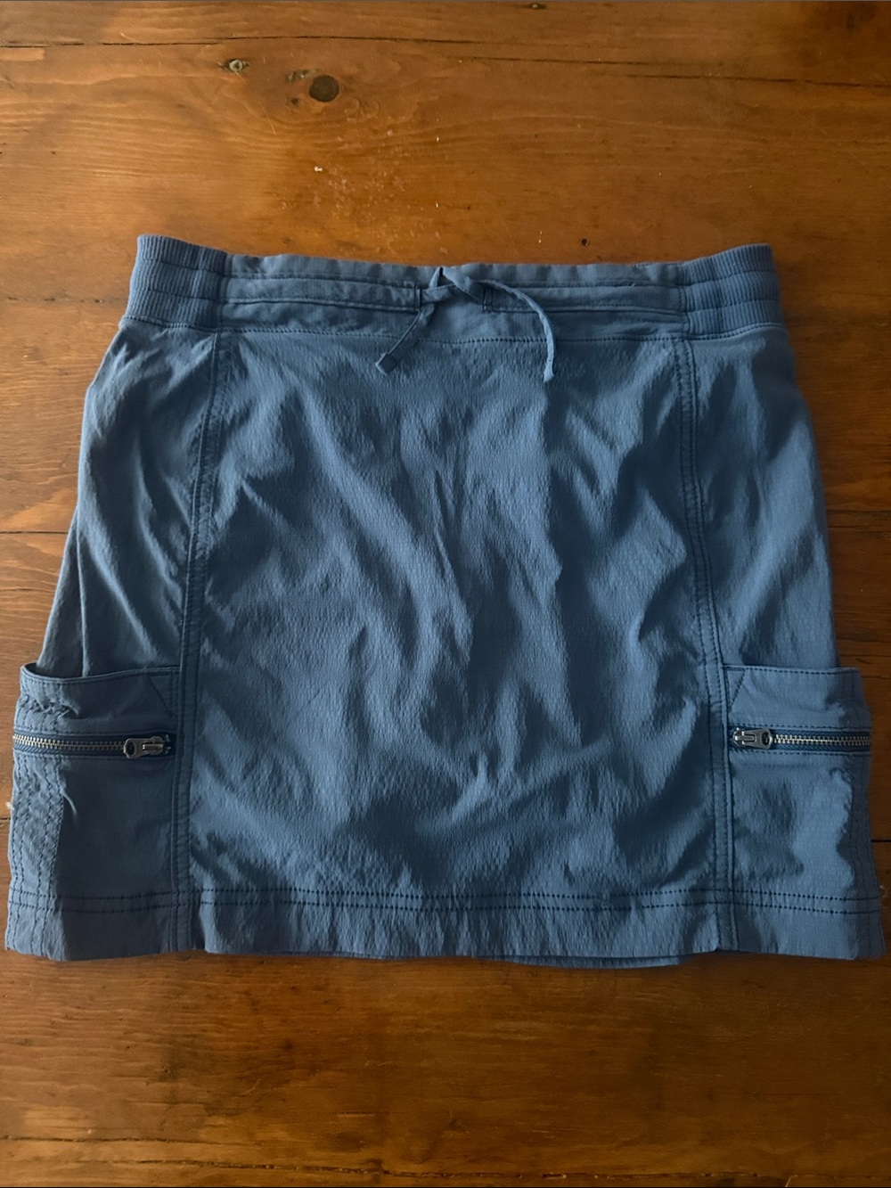 Athleta Women's size 6 Blue-Gray Active Cargo Skirt/Skort